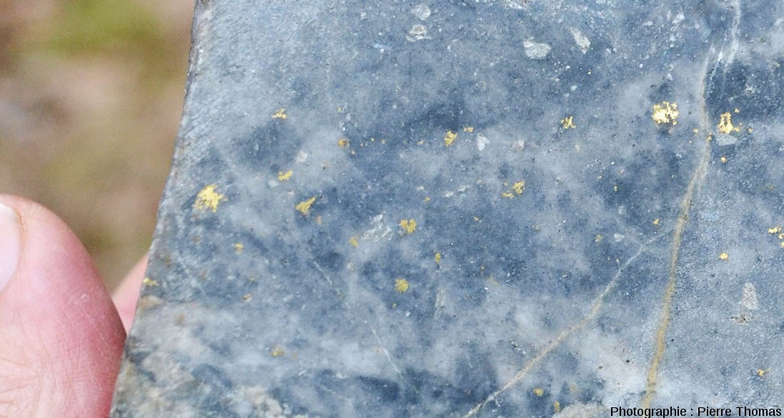 image001